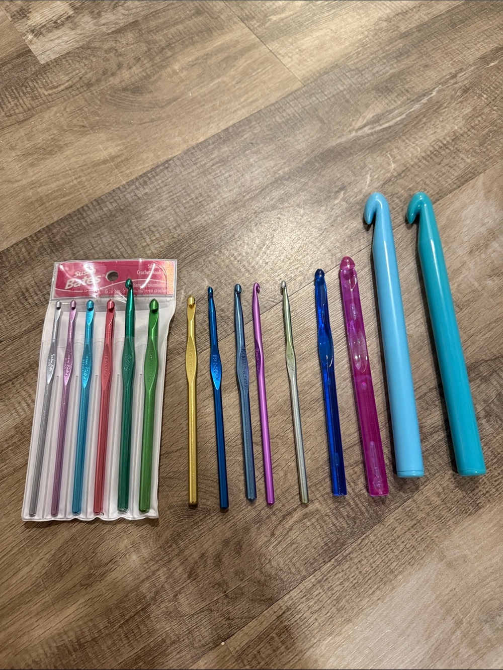 Assorted Crochet Hooks